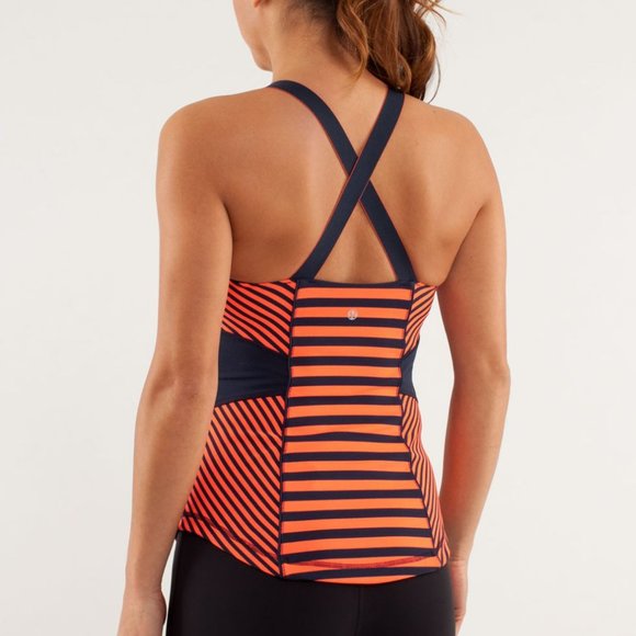 Lululemon Work It Our Tank Size 10 - Picture 2 of 9